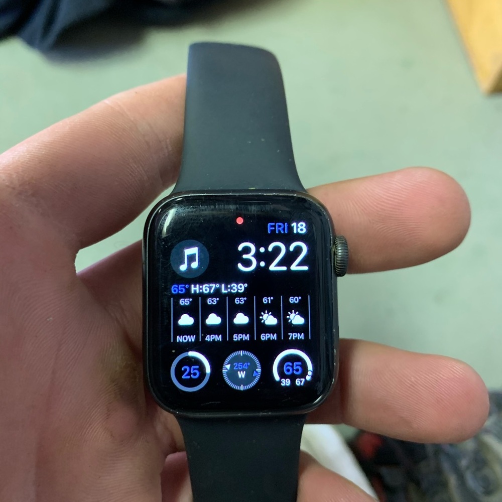 Apple Watch series 5 40 mm.